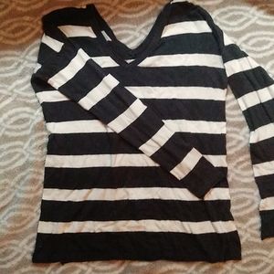 Old Navy Stripped Shirt